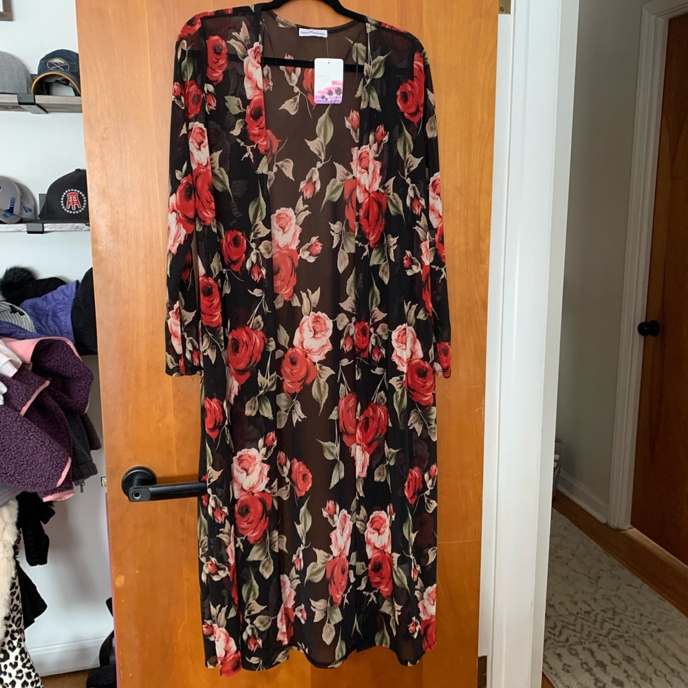 Women’s rose floral print kimono duster